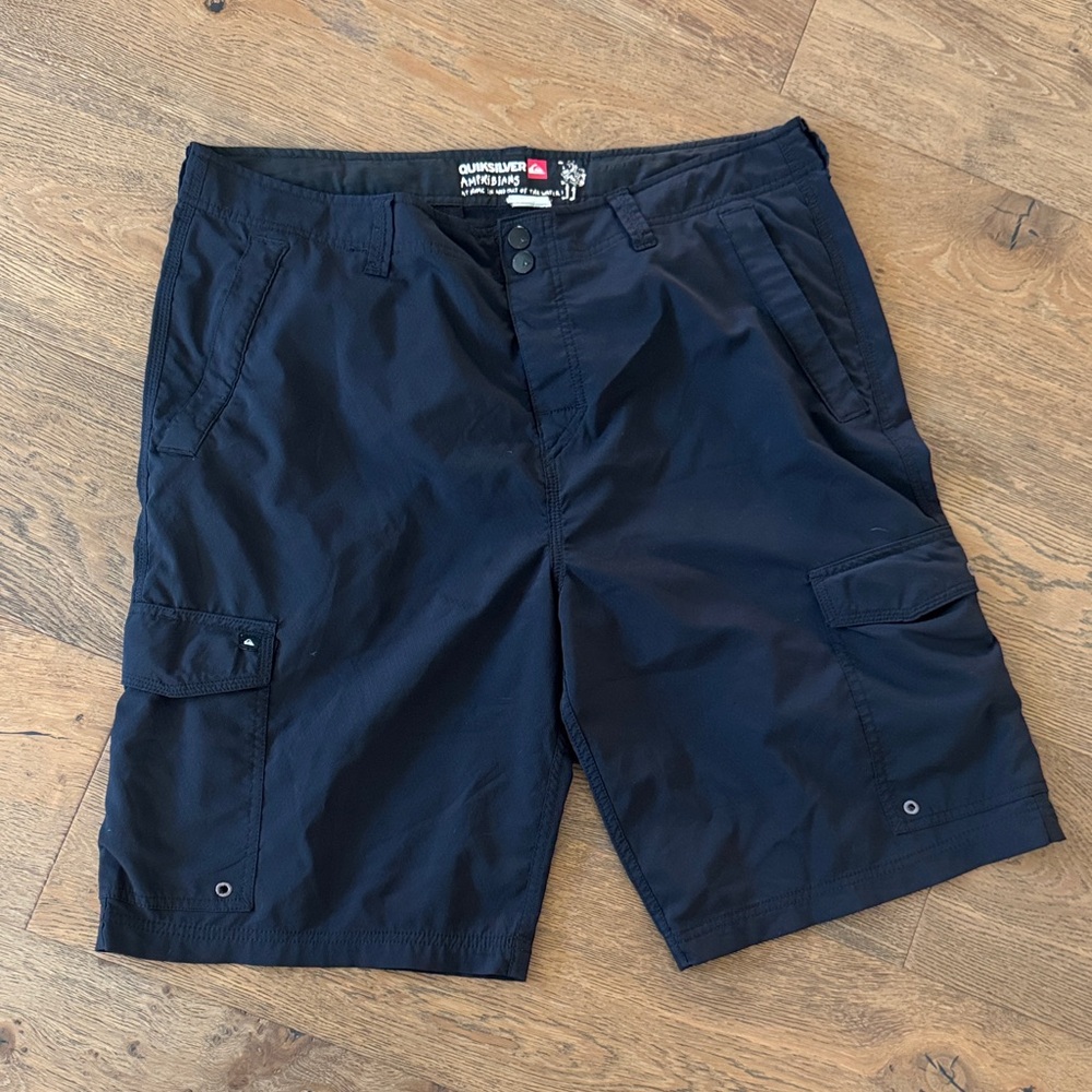 ⚡️Men's Quiksilver Black Cargo Board Shorts